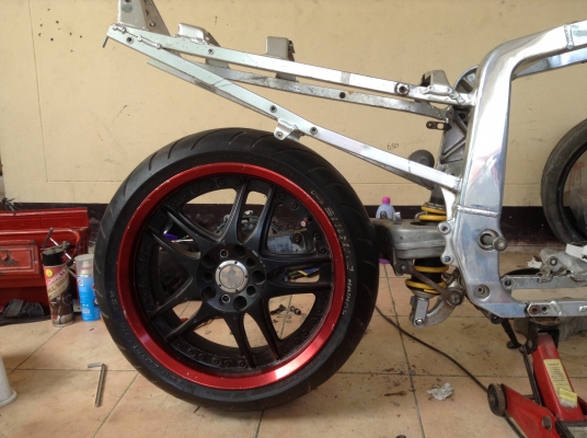 ขายโปรอามร์ nc30 พร้อมล้อยางครบชุด