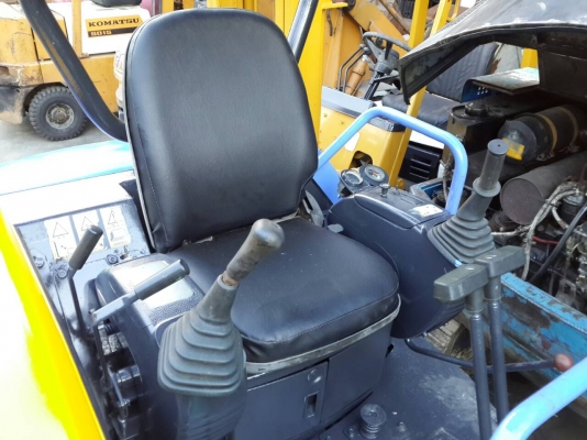 ขาย รถขุด KOMATSU รุ่น PC30MR แทร็กเหล็ก มือสองญี่ปุ่น