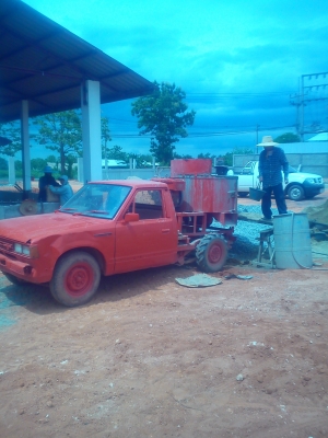 ขายรถโม่ปูน  ตัวรถ Nissan FB23 เครื่องยนต์วางใหม่ ของ ISUZU เอล