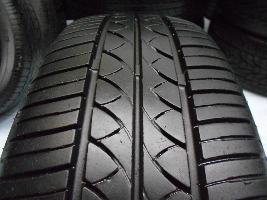 ขายล้อแม็ก Nissan March ขอบ 15 พร้อมยาง Maxxis 175/60/15 ปี 12/เทิร์นได้-ใส่ฟรีค่ะ