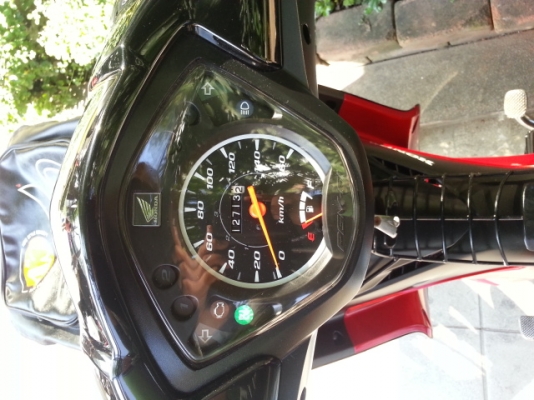 WAVE 110 I สภาพ ใหม่เอี่ยมโฉม 55 วิ่งน้อยกิโลแท้ ภาษี-พรบ.57 เอกสารสิทธิ์พร้อมโอน 25500 ราคานี้ ต่อรอง ได้แน่นอน