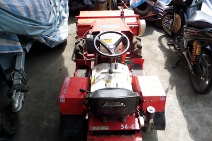ขาย รถตัดหญ้า RB131 RIDING BIRDIE เครื่อง OREC GH 400 9.56 KW (13.0 PH ) แบบนั่งขับ ราคา 68,000 ขาย รถตัดหญ้า RB131 RIDING BIRDIE เครื่อง OREC GH 400 9.56 KW (13.0 PH ) แบบนั่งขับ ราคา 68,000