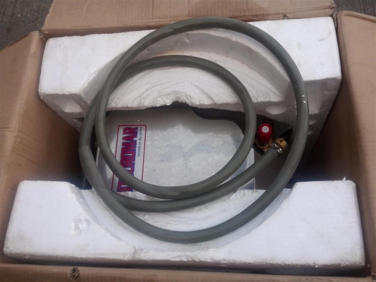 ขายเครื่องฉีดน้ำเเรงดันสูง ของใหม่ครับ 140 BAR เปิดกิจการ ล้างอัดฉีดครับ