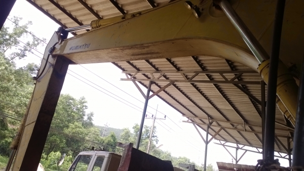 PC200-6 ซีเรียลสูง 90460 รถดีซ่อมถึง..ไฟฟ้าครบ มีเล่มทะเบียน.รถไม่เคยลงน้ำเค็ม เฟมสวย..... PC200-6 ซีเรียลสูง 90460 รถดีซ่อมถึง..ไฟฟ้าครบ มีเล่มทะเบียน.รถไม่เคยลงน้ำเค็ม เฟมสวย.....