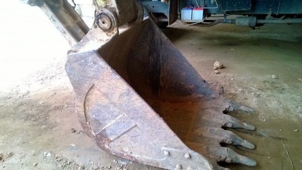 PC200-6 ซีเรียลสูง 90460 รถดีซ่อมถึง..ไฟฟ้าครบ มีเล่มทะเบียน.รถไม่เคยลงน้ำเค็ม เฟมสวย..... PC200-6 ซีเรียลสูง 90460 รถดีซ่อมถึง..ไฟฟ้าครบ มีเล่มทะเบียน.รถไม่เคยลงน้ำเค็ม เฟมสวย.....