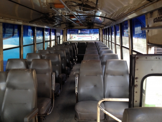 ขายรถ6ล้อ บัส HINO FF 38 ที่นั่ง ติดต่อ 081-6577048