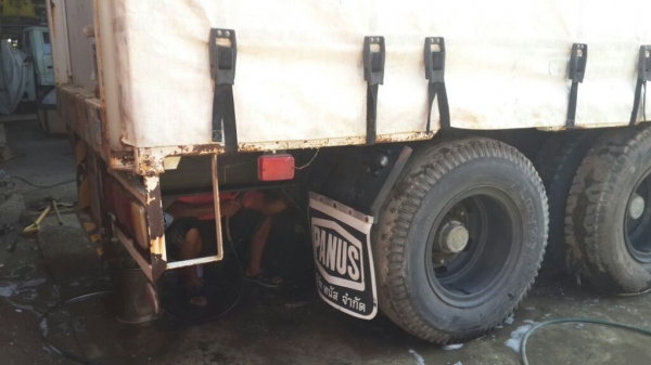 ต้องการขายหางเทรนเลอร์ผ้าใบ ต้องการขายหางเทรนเลอร์ผ้าใบ