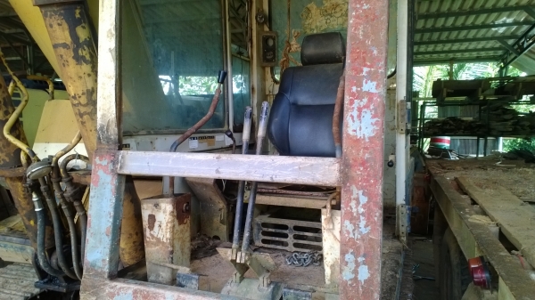 PC120-3 รถดี ใช้งานดี ช่วงล่างสวย เฟมสวย บอด๊้รอบคันไม่สวย