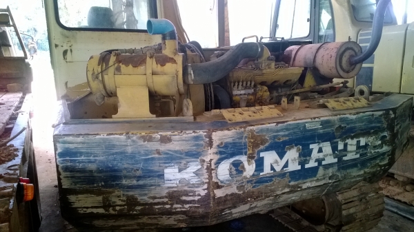 PC120-3 รถดี ใช้งานดี ช่วงล่างสวย เฟมสวย บอด๊้รอบคันไม่สวย