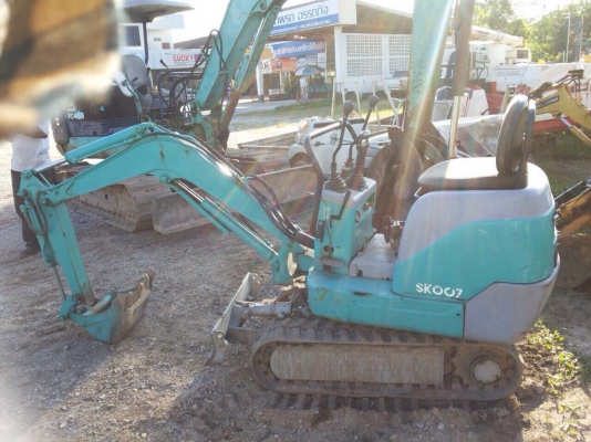 ขายรถขุด KOBELCO SK007 เก่านอกแท้