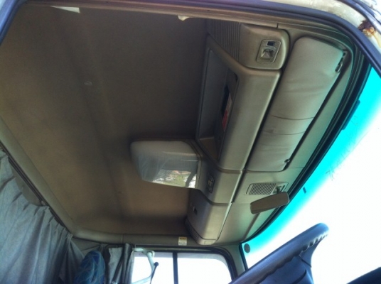 ขายหัวรถบรรทุก hino