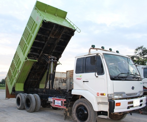 ขายรถบรรทุก Nissan UD CWM454 320 แรงม้า ยูโร 2 ปี 49 เครื่อง PF6 รถ 10 ล้อ 2 เพลา ดั้มพ์