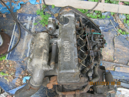 ขายเครื่องนิสสันld20สองเครื่ิองราคาถูก