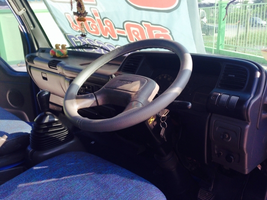 6ล้อNPR 130เทอร์โบ ยาว5เมตร จัดได้600000ครับปี48 ถ้าต้อการกระบะคาโก้ได้นะครับ 6ล้อNPR 130เทอร์โบ ยาว5เมตร จัดได้600000ครับปี48 ถ้าต้อการกระบะคาโก้ได้นะครับ