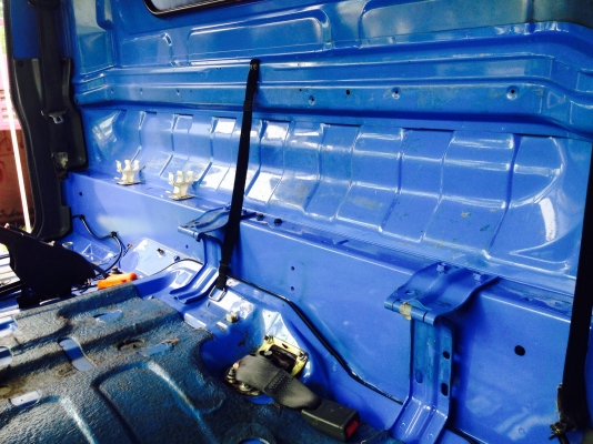 6ล้อNPR 130เทอร์โบ ยาว5เมตร จัดได้600000ครับปี48 ถ้าต้อการกระบะคาโก้ได้นะครับ 6ล้อNPR 130เทอร์โบ ยาว5เมตร จัดได้600000ครับปี48 ถ้าต้อการกระบะคาโก้ได้นะครับ