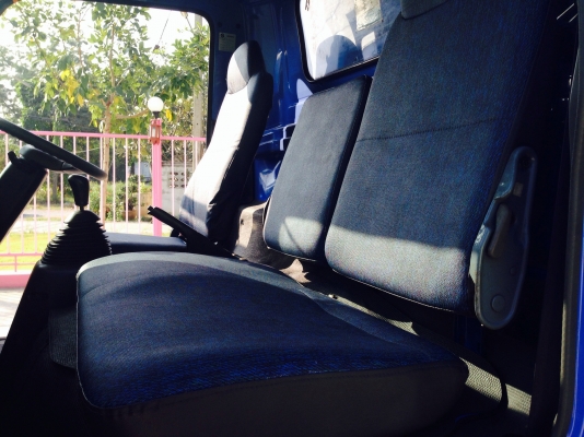 6ล้อNPR 130เทอร์โบ ยาว5เมตร จัดได้600000ครับปี48 ถ้าต้อการกระบะคาโก้ได้นะครับ 6ล้อNPR 130เทอร์โบ ยาว5เมตร จัดได้600000ครับปี48 ถ้าต้อการกระบะคาโก้ได้นะครับ