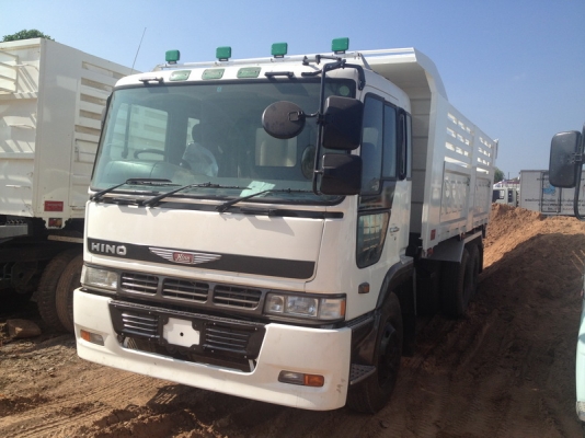 ขายด่วน 10 ล้อดั้มดิน HINO PROFIA เครื่องแดวู GE12TI 340 แรงม้าทำใหม่ทั้งคันสภาพเหมื่อนรถใหม่ครับคุ้มค่ามาดูรถก่อนหรือโทรสอบถามได้เลยครับ