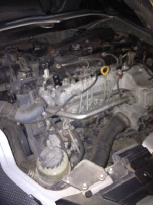 ขายรถตู้  TOYOTA  COMMUTER  หลังคาสูง  ปี 2007  รถบ้านเจ้าของขายเอง