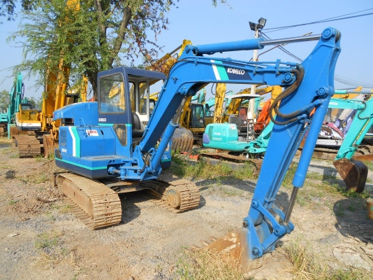 ขายรถขุด KOBELCO SK042 เก่านอกแท้