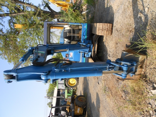 ขายรถขุด KOBELCO SK042 เก่านอกแท้