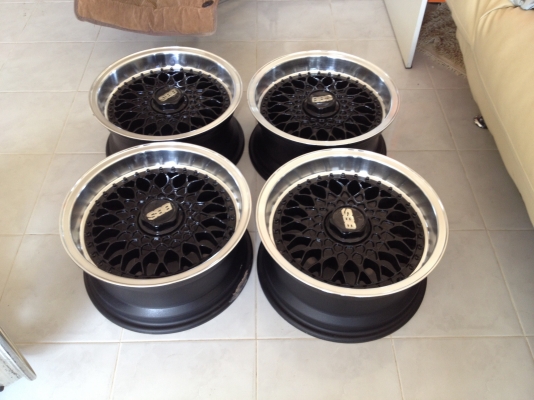 ขายล้อ BBS ขอบ 15x7 ET0 6/139.7 สีดำขอบเงา หล่อดูคลาสิคเลยครับ ขายล้อ BBS ขอบ 15x7 ET0 6/139.7 สีดำขอบเงา หล่อดูคลาสิคเลยครับ
