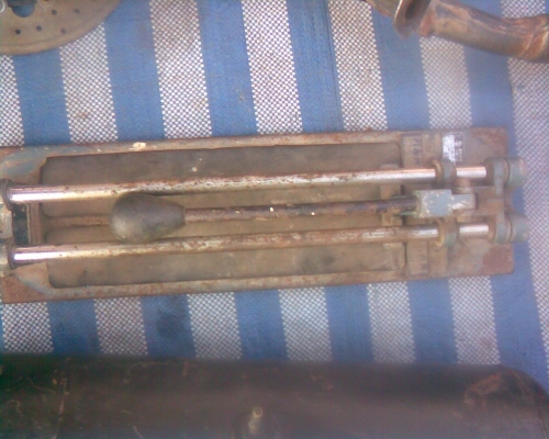 ตัวตัดกระเบื้อง