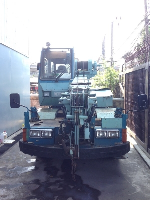ขายรถเครน ROUGH TERRAIN CRANE KOBELCO RK70M