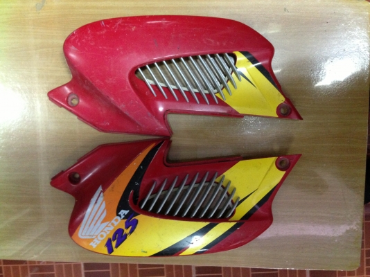 ขายอะไหล่ของเเท้ ของเทียม หลายรุ่น ราคาทุกชิ้นพร้อมส่งครับ