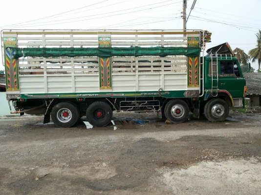 ขาย 12 ล้อ Hino 3 ใบปัด