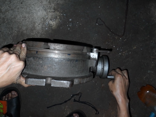 ขายครับขาย หัวแบ่งขนาด 10'' ไม่ทราบถิ่นกำเนิด สภาพใช้งาน ขาย 7800 บาท