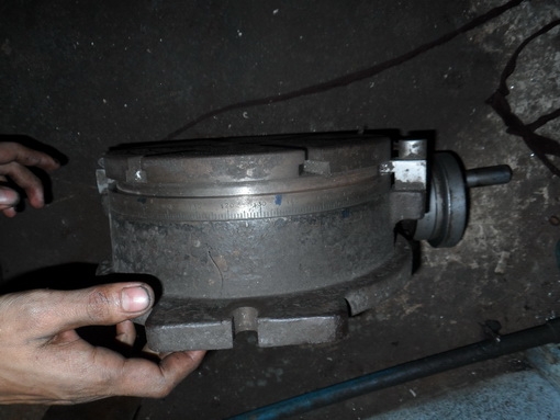 ขายครับขาย หัวแบ่งขนาด 10'' ไม่ทราบถิ่นกำเนิด สภาพใช้งาน ขาย 7800 บาท