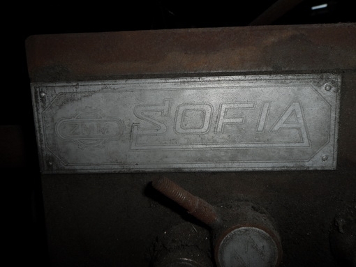 ขายครับขายเครื่องกลึงขนาด 5 ฟุต ยี่ห้อ sofia ผลิตในประเทศ บาวกาเรีย กลึงเพลายันศูนย์ยาว ประมาฯณ 850 มม.