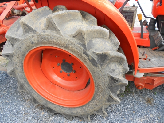 ขาย KUBOTA MAX L3608 ปรับสภาพแล้ว พร้อมใช้งานได้เลย