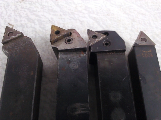 ด้ามมีดกลึงแบบจับยึดเม็ดมีด Insert (พร้อมเม็ดมีดและตัวหมุนล็อก)