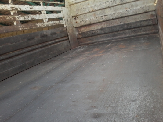 ขายรถ 6 ล้อ รถสวย สภาพดี พร้อมใช้งาน 0819563995