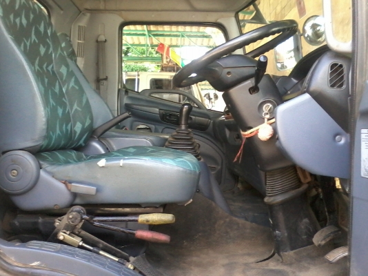 ขายรถ 6 ล้อ รถสวย สภาพดี พร้อมใช้งาน 0819563995