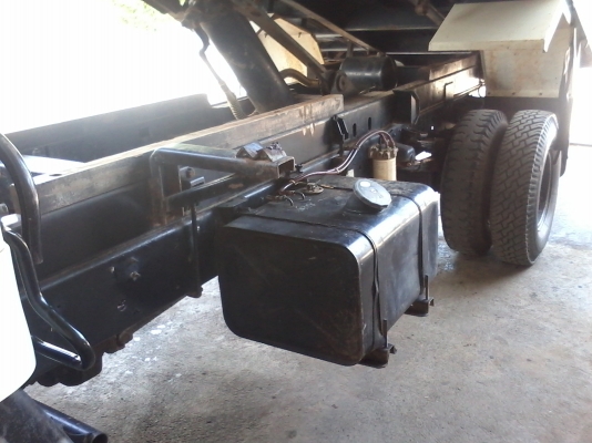 ขายรถ 6 ล้อ รถสวย สภาพดี พร้อมใช้งาน 0819563995