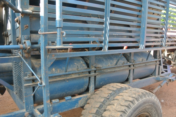 ขายด่วนตู้นวดข้าวขนาด 6 ฟุต เกษตรพัฒนา รุ่นเจ้าช้างไวไฟ สภาพ 90 \% พร้อมใช้งาน ขายด่วนตู้นวดข้าวขนาด 6 ฟุต เกษตรพัฒนา รุ่นเจ้าช้างไวไฟ สภาพ 90 \% พร้อมใช้งาน