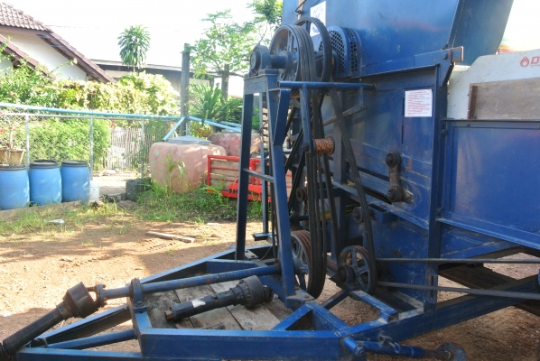 ขายด่วนตู้นวดข้าวขนาด 6 ฟุต เกษตรพัฒนา รุ่นเจ้าช้างไวไฟ สภาพ 90 \% พร้อมใช้งาน ขายด่วนตู้นวดข้าวขนาด 6 ฟุต เกษตรพัฒนา รุ่นเจ้าช้างไวไฟ สภาพ 90 \% พร้อมใช้งาน