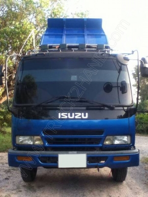 รถบรรทุก 6 ล้อดั๊มพ์ ยี่ห้อ ISUZU
