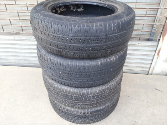 ยางบริสโตน 225/65/17 ปี09 4เส้น