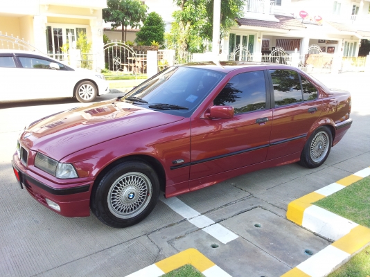 ขายด่วนBMW318ia (4Dr)E36โฉมนกแก้ว เครื่องM43 ติดแก๊สLPGประหยัดมาก