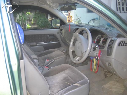 ISUZU 2.5 DI TURBO SLX SPACECAB ปลายปี 04 ISUZU 2.5 DI TURBO SLX SPACECAB ปลายปี 04