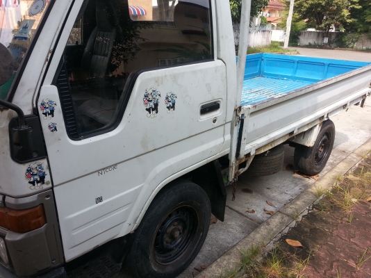 ขาย 4 ล้อกลาง toyota ขาย 4 ล้อกลาง toyota
