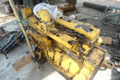 ขายเครื่องPC120-3 Pc100-3 สภาพพร้อมใช้ สนใจติดต่อ บอย 085-156-2314