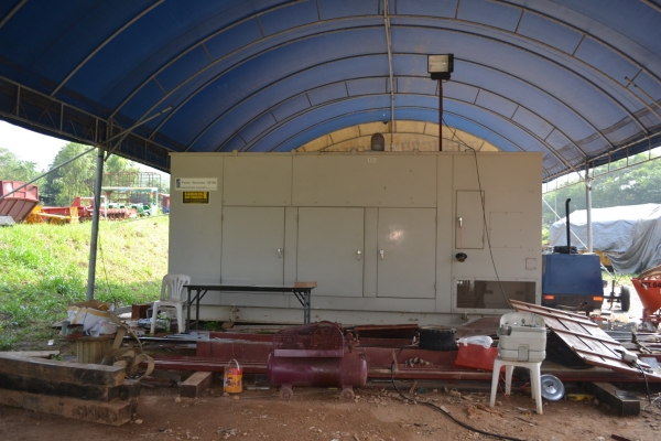 ขายด่วน เครื่องปั่นไฟ