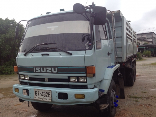 ขายรถสิบล้อ รถสวย สภาพดี พร้อมใช้งาน  0819563995