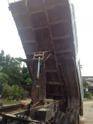 ขายรถสิบล้อ รถสวย สภาพดี พร้อมใช้งาน  0819563995