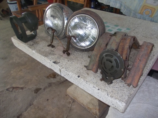 ร้านm601 เอารูปอุปกรณ์จี๊ปกลางtoyota  มาให้ลูกค้าที่สงขลาชม