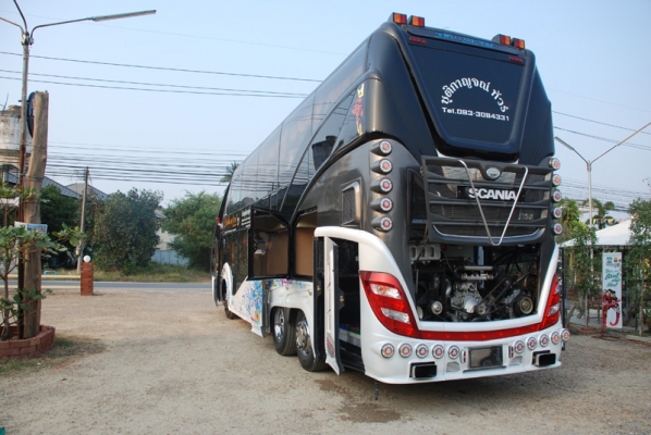 ขายรถบัส 2 ชั้น Isuzu VIP ผ่านเทสเอียงแล้ว